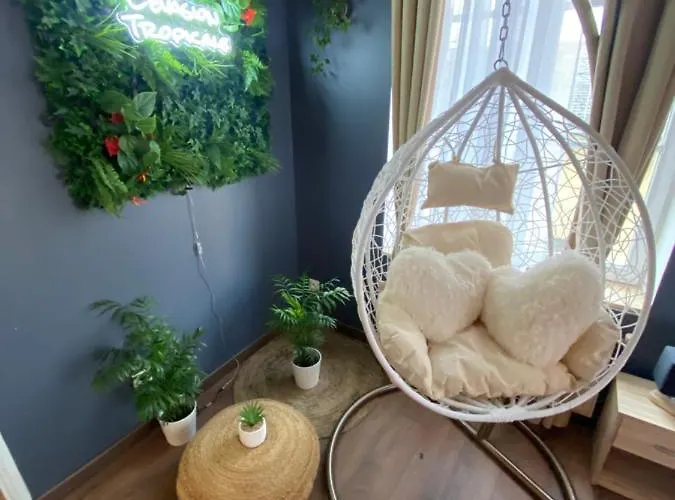 Evasion Tropicale - Studio Avec Spa, Cosy Et Renove Au Coeur De Soissons - 2 Pers